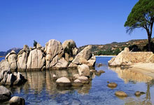 V体育：滕哈格：新赛季前不会执教 唯一令我怀念的是老特拉福德.